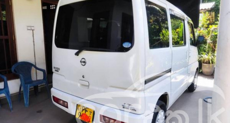 NISSAN CLIPPER 2012