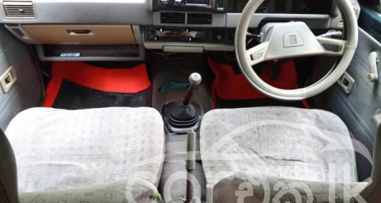 TOYOTA COROLLA DX WAGON KE72 1987