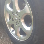 MERCEDES BENZ E200 1998