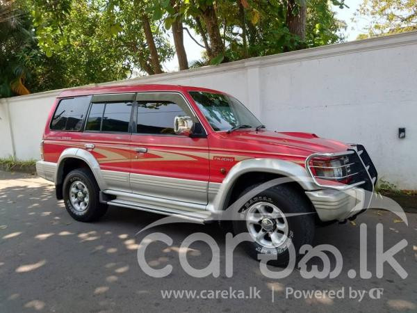 MITSUBISHI PAJERO 1995