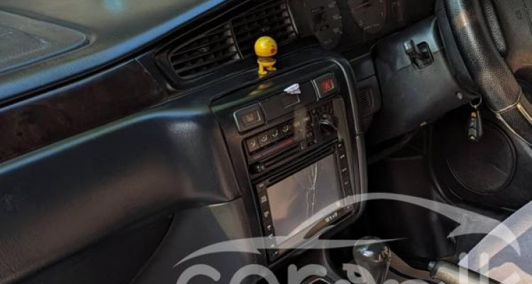 NISSAN BLUEBIRD SU14 1996
