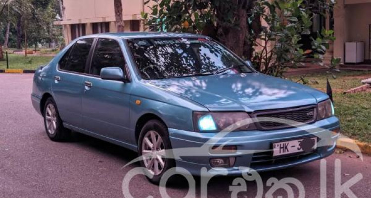 NISSAN BLUEBIRD SU14 1996