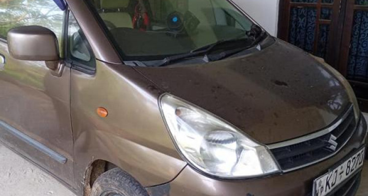 SUZUKI ESTILO 2010