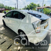 TOYOTA PRIUS 2011