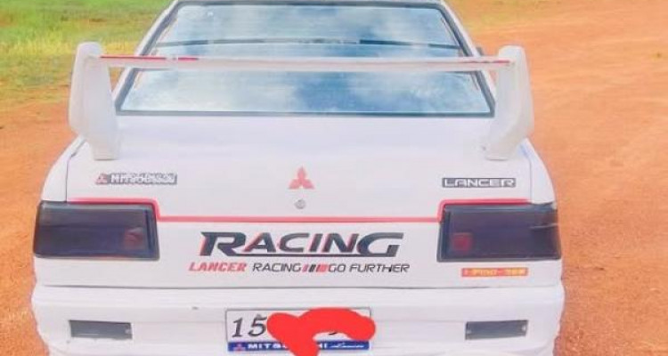 MITSUBISHI LANCER C12 1985