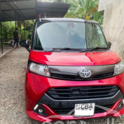 TOYOTA TANK 2018