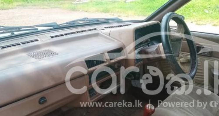 NISSAN SUNNY HB11 1985