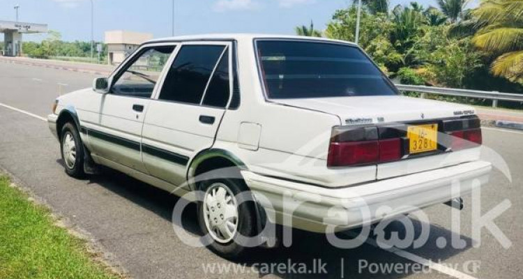 TOYOTA COROLLA AE81 1985