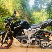 YAMAHA FZ 16 2010