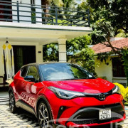 TOYOTA C-HR NGX 10 2020
