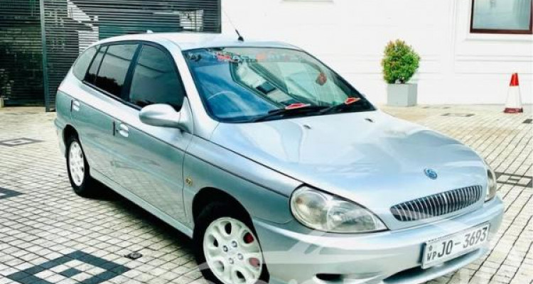 KIA RIO 2000
