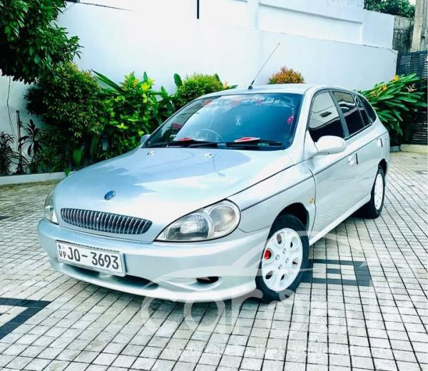 KIA RIO 2000