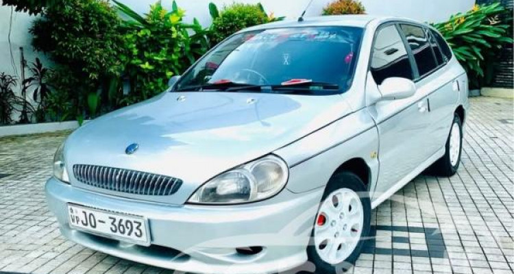 KIA RIO 2000