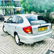KIA RIO 2000