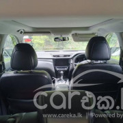 NISSAN X TRAIL 2015