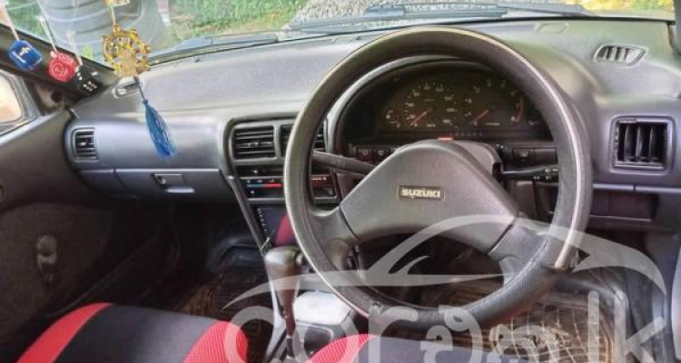 SUZUKI SWIFT 1999