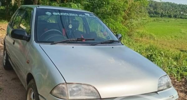 SUZUKI SWIFT 1999