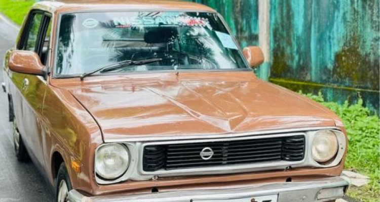 NISSAN SUNNY B110 1972