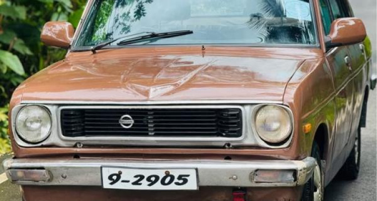 NISSAN SUNNY B110 1972