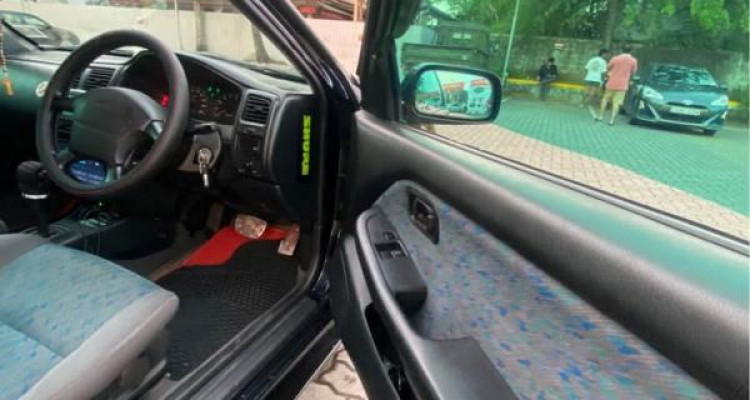 NISSAN PULSAR 2001