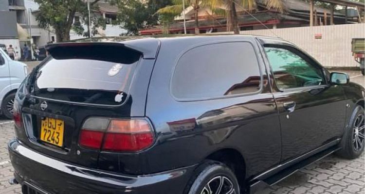 NISSAN PULSAR 2001