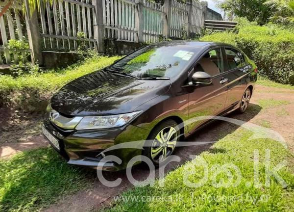 HONDA GRACE 2015
