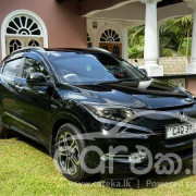 HONDA VEZEL 2015