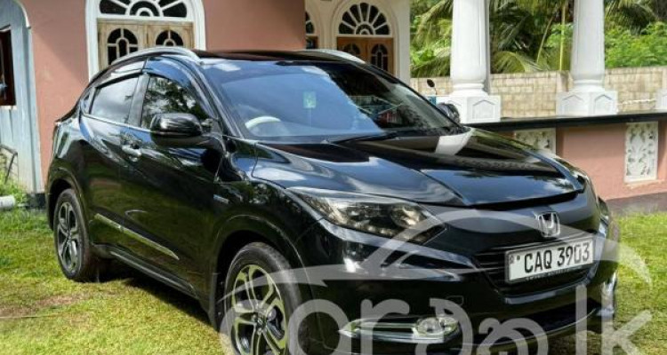 HONDA VEZEL 2015