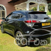 HONDA VEZEL 2015