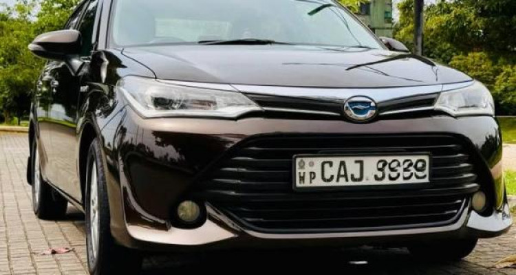 TOYOTA AXIO 2015