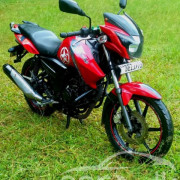 TVS APACHE 2017