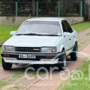 MAZDA FAMILIA 1986