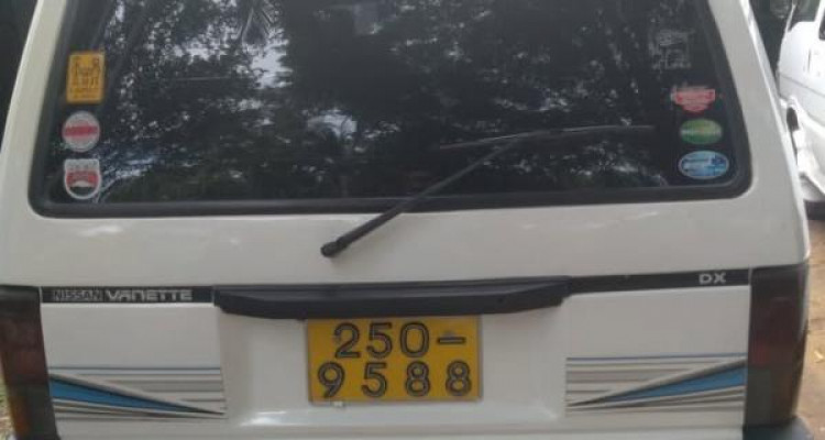NISSAN VANETTE 1992