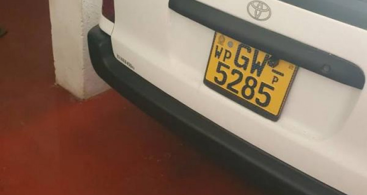 TOYOTA COROLLA 2000