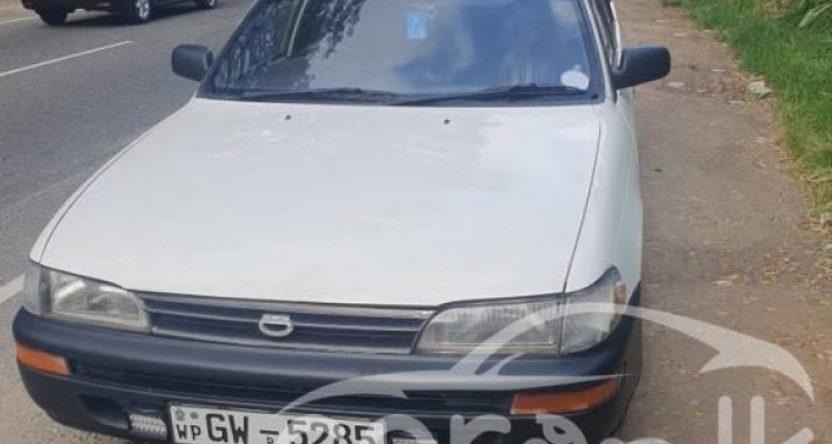 TOYOTA COROLLA 2000
