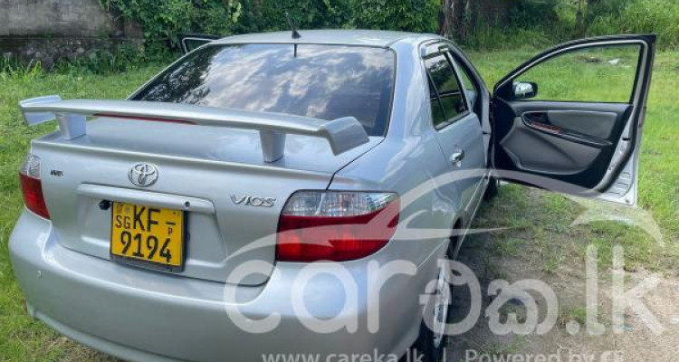 TOYOTA VIOS 2003