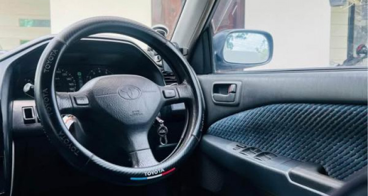 TOYOTA CARINA AT212 1998