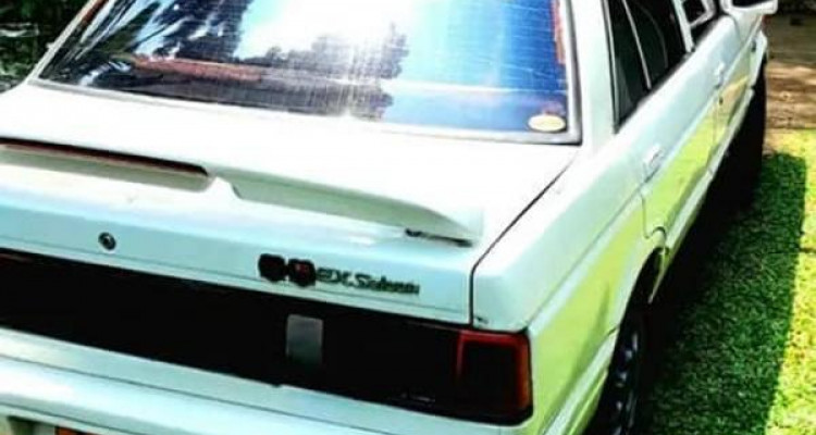 NISSAN SUNNY FB12 1988