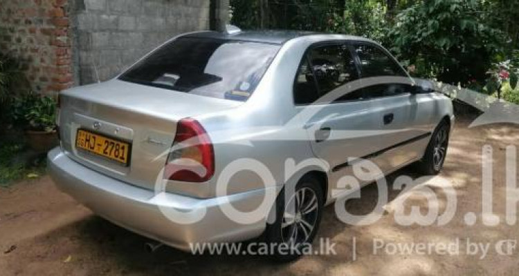 HYUNDAI ACCENT 2003