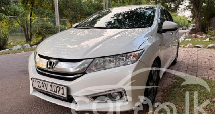 HONDA GRACE 2017