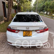 HONDA GRACE 2017