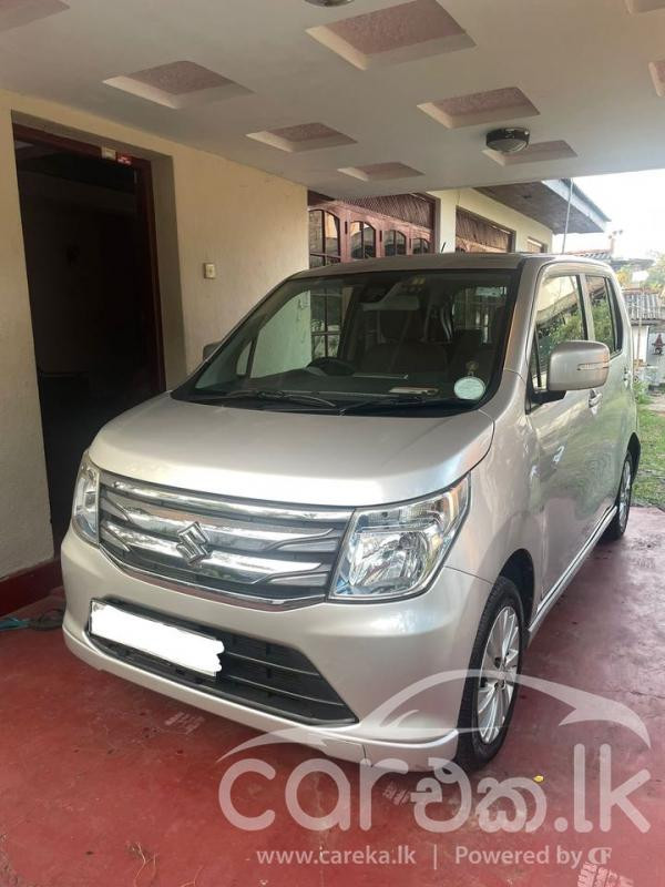 SUZUKI WAGON R 2015