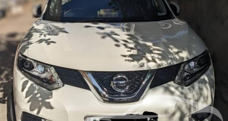 NISSAN X TRAIL 2015