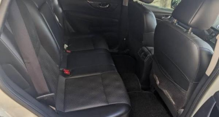 NISSAN X TRAIL 2015