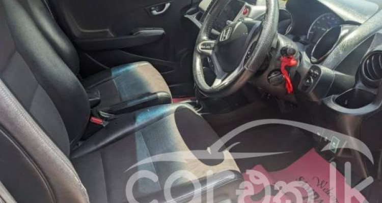 HONDA FIT GP1 2012