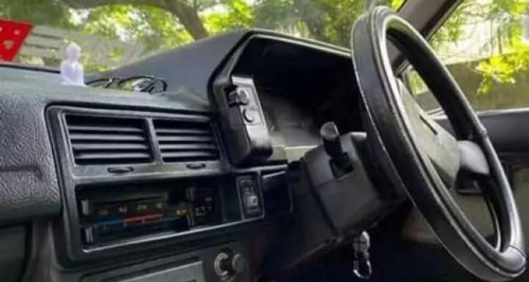 MAZDA FAMILIA 323 1986