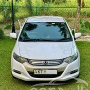 HONDA INSIGHT 2011