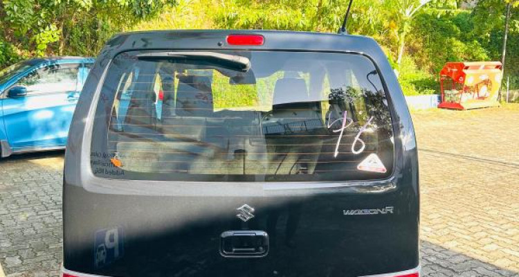SUZUKI WAGON R FX 2024