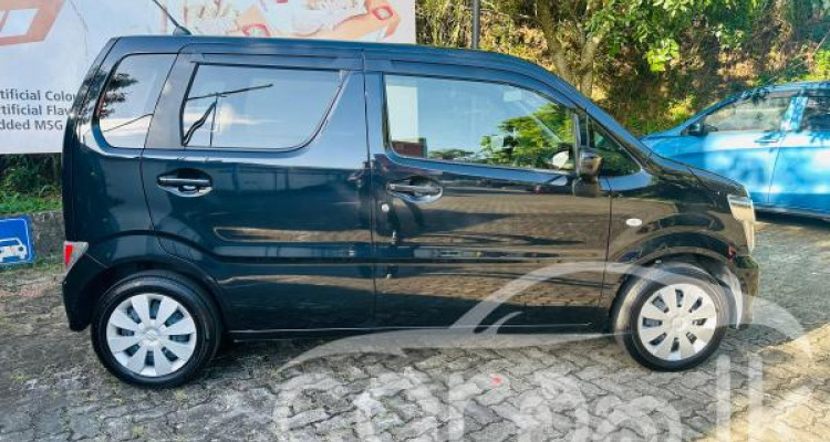SUZUKI WAGON R FX 2024