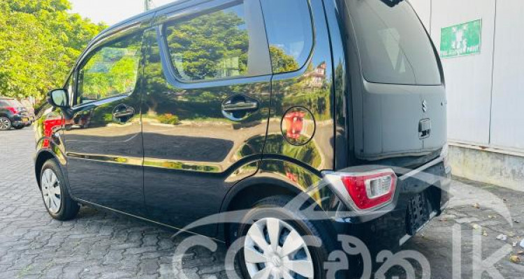 SUZUKI WAGON R 2024